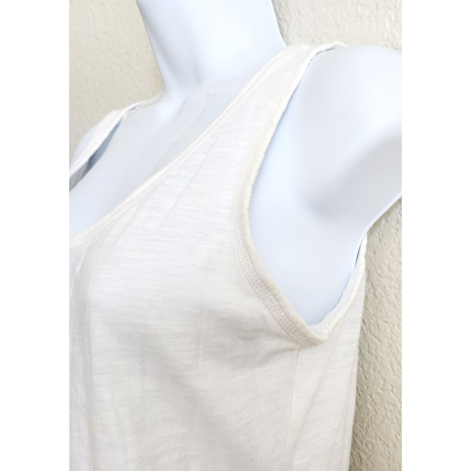 Merona Merona White Blue Floral Print Tank Top Small Lightweight Size S / US 4 / IT 40 - 2 Thumbnail
