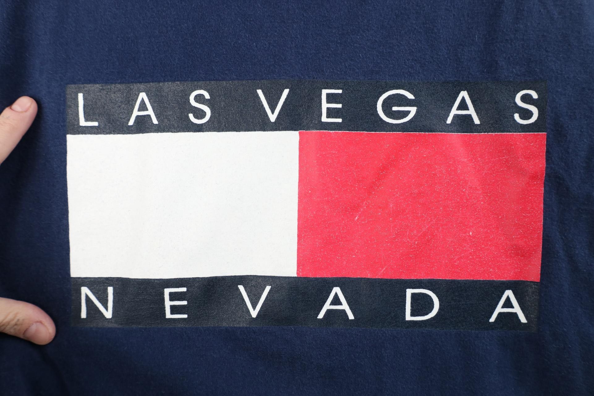 Vintage Vintage 90s Streetwear Tommy Flag Las Vegas Nevada T-Shirt Size US XL / EU 56 / 4 - 4 Thumbnail