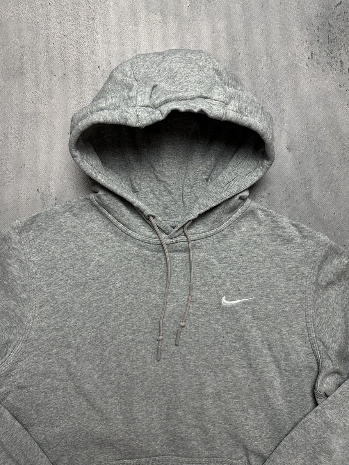Nike Vintage Hoodie Nike small Logo Swoosh y2k USA 00s Hype Boxy Size US L / EU 52-54 / 3 - 6 Thumbnail
