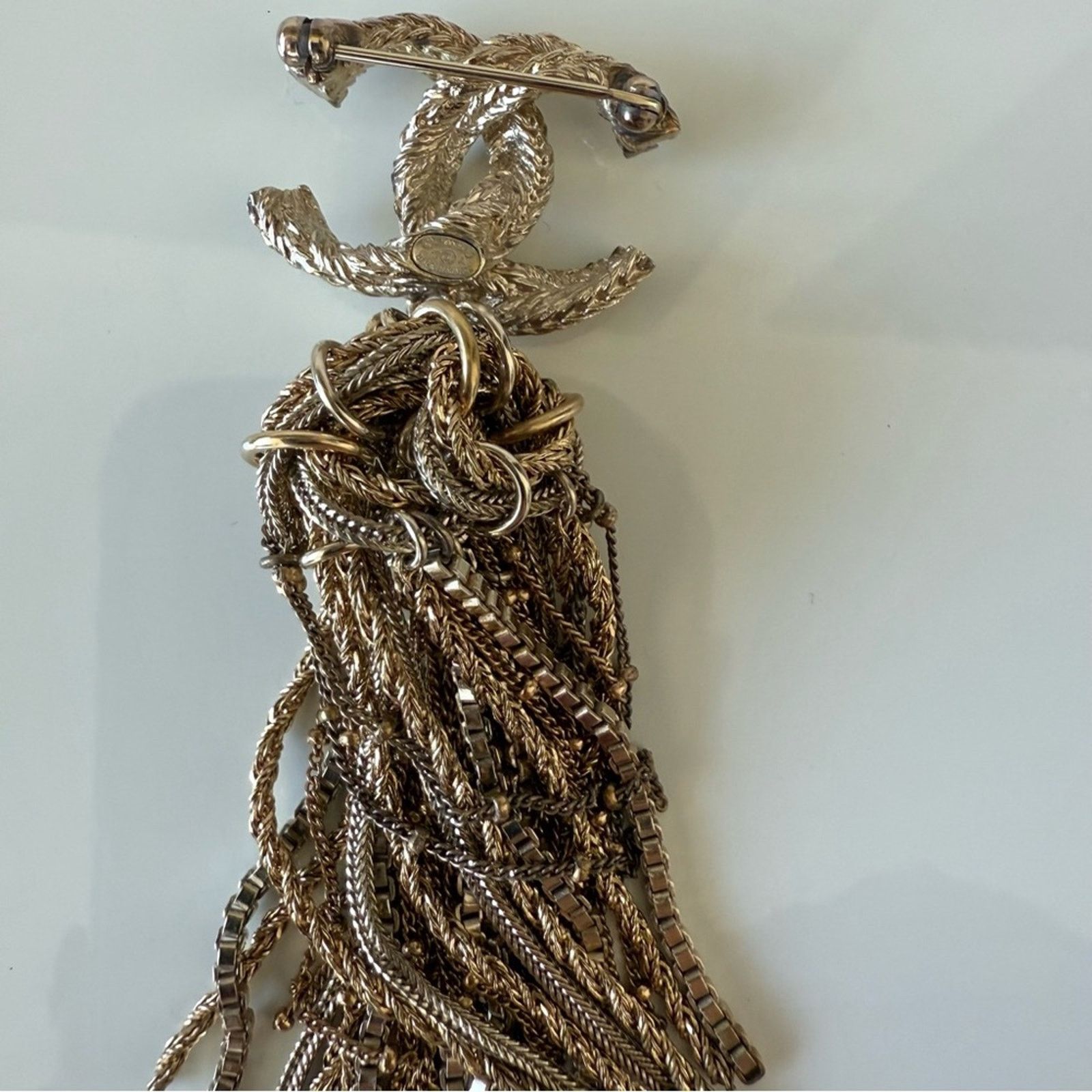 Chanel CHANEL tassel brooch Authentic Retail 1550$ Size ONE SIZE - 4 Thumbnail
