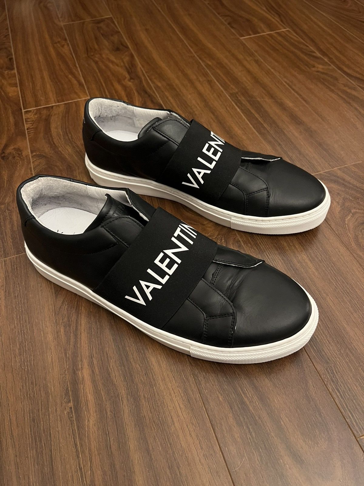 Valentino Valentino Zeus Logo Slip-on Leather Sneakers Size US 12 / EU 45 - 2 Thumbnail