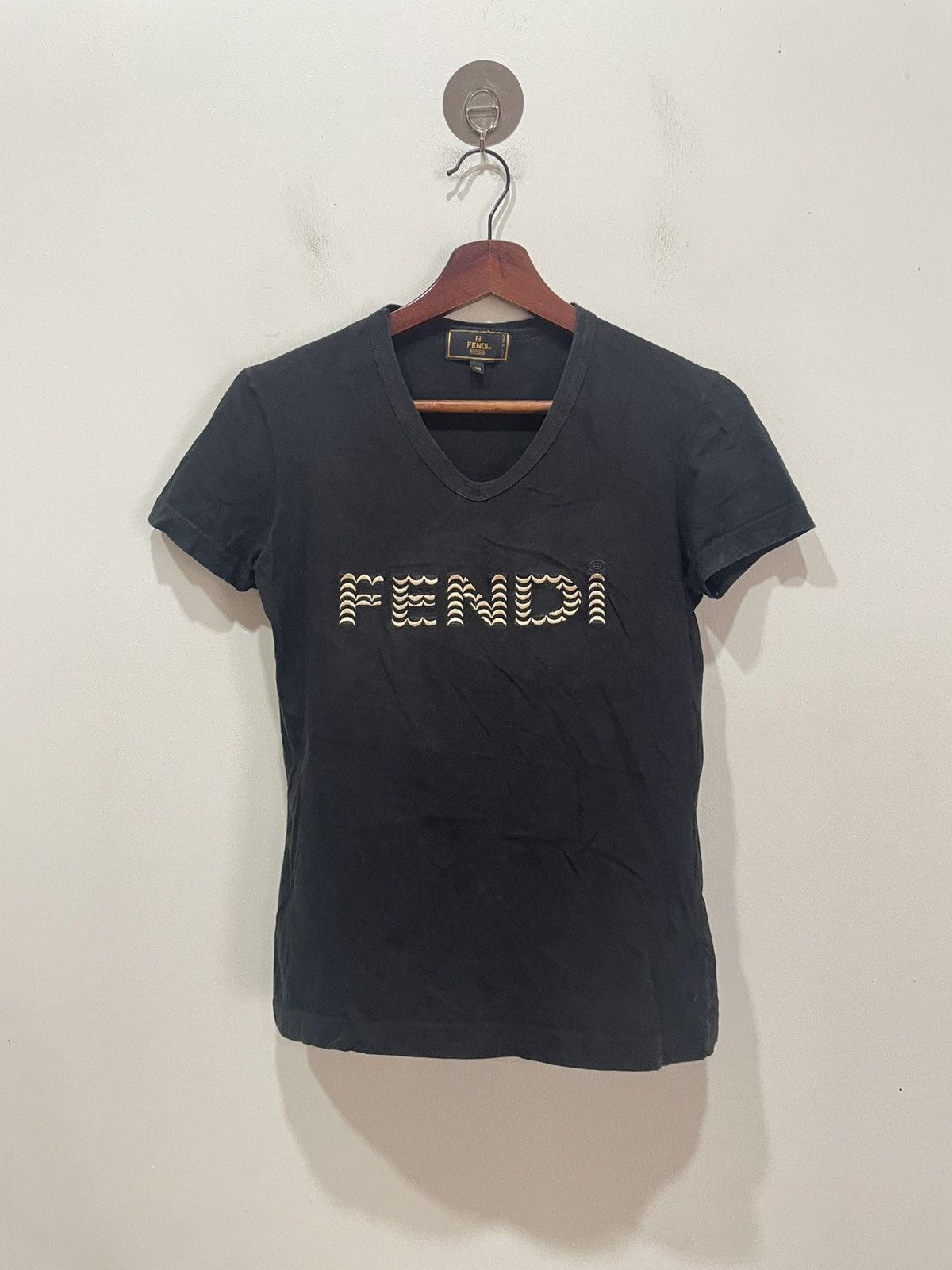 Fendi Fendi Tshirt Size XS / US 0-2 / IT 36-38 - 1 Thumbnail