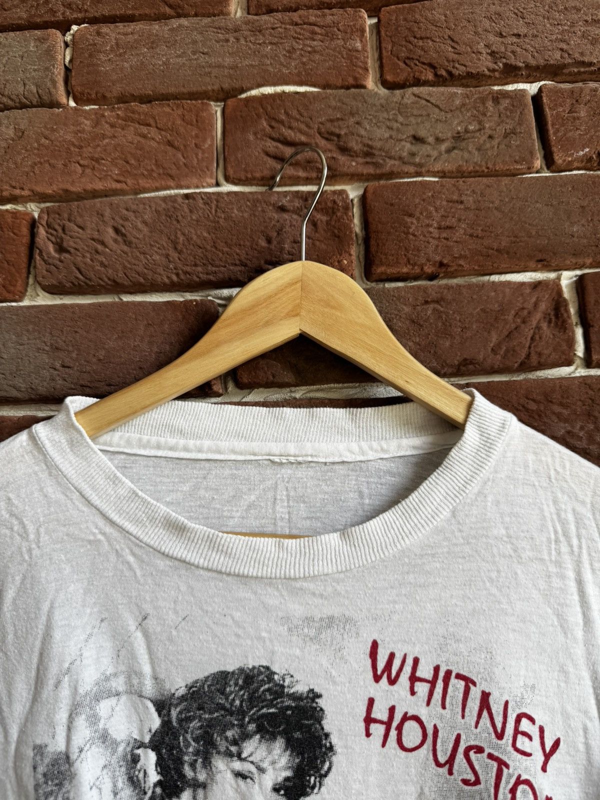 Band Tees × Rap Tees × Vintage Whitney Houston Vintage 90s Rap Band Tee Rare Print Love Size US L / EU 52-54 / 3 - 6 Thumbnail