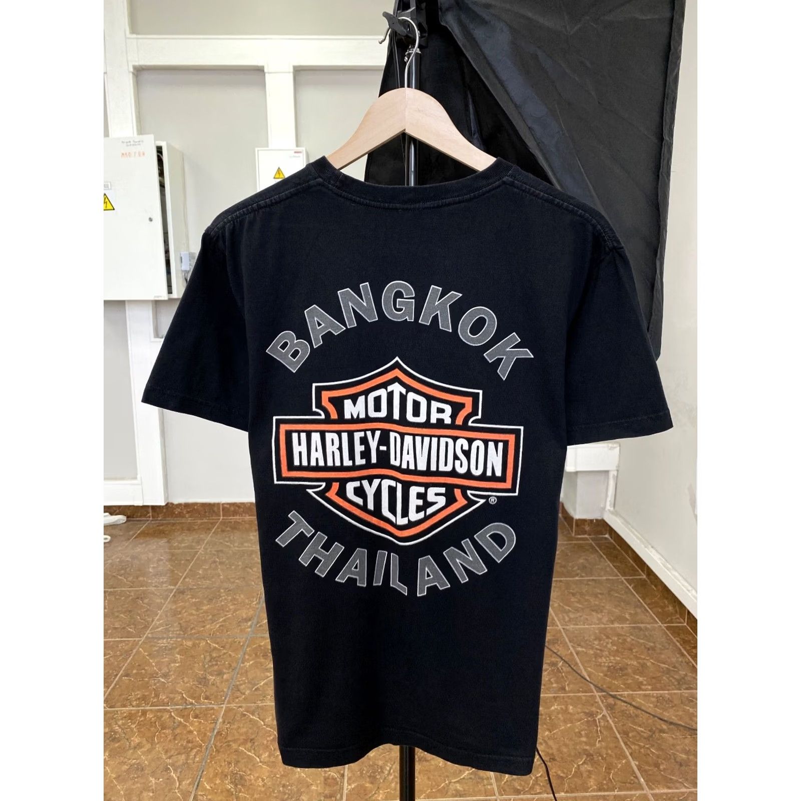 Harley Davidson VINTAGE Harley-Davidson Bangkok Thailand Choppers Shirt M Black 90s Mens Size US M / EU 48-50 / 2 - 2 Thumbnail