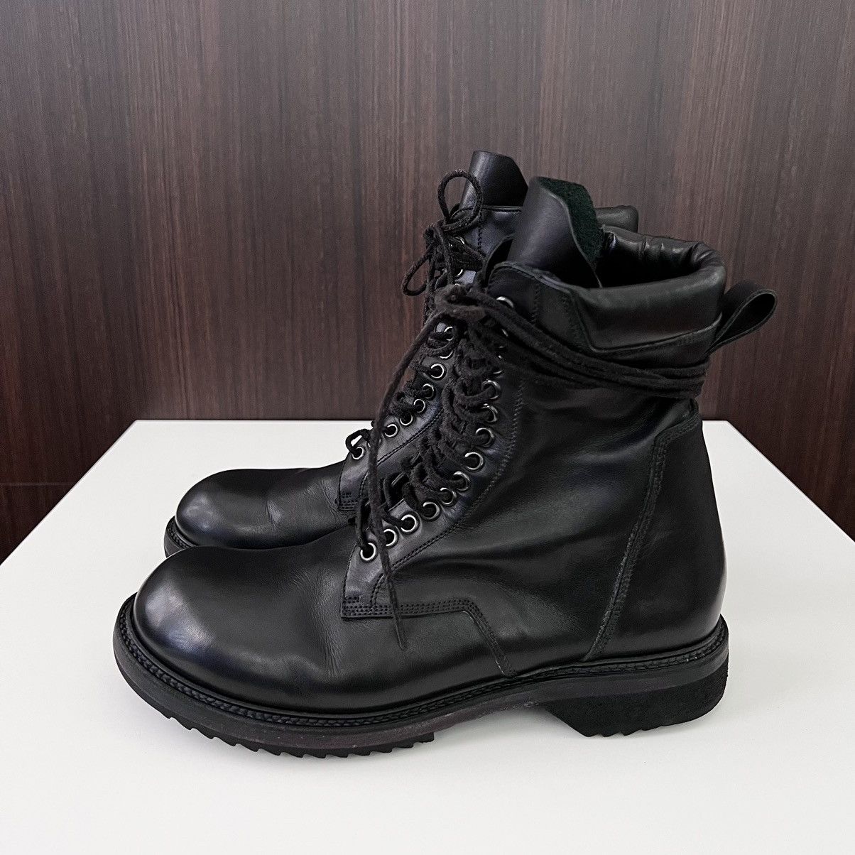 image of Rick Owens Black Leather Lace-Up Combat Boots Size 41, Men's