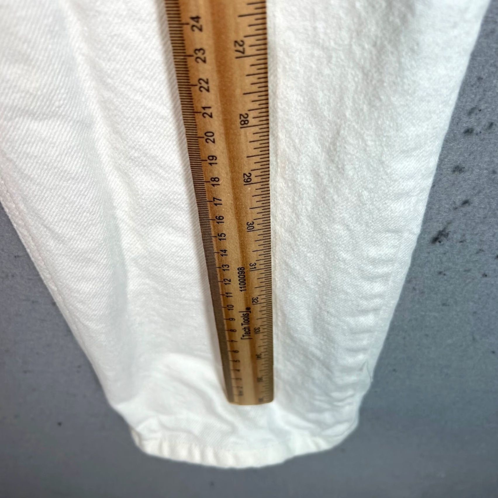 Reformation VINTAGE Reformation High Rise Straight Jeans Women's Size 24 White 100% Cotton Size 42" / US 20 - 7 Thumbnail