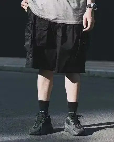 Other Multi-Pocket Cargo Summer Safari Style Shorts Size US 30 / EU 46 - 1 Thumbnail