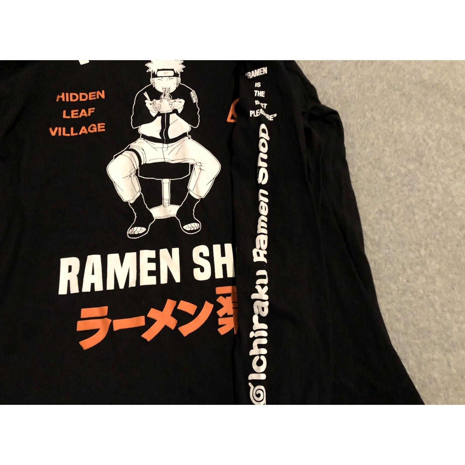 Vintage NARUTO SHIPPUDEN ICHIRAKU RAMEN SHOP LONG SLEEVE TEE SHIRT Medium Mens Black Crew Neck Cotton Anime Graphic Print Shirt Size US M / EU 48-50 / 2 - 3 Thumbnail