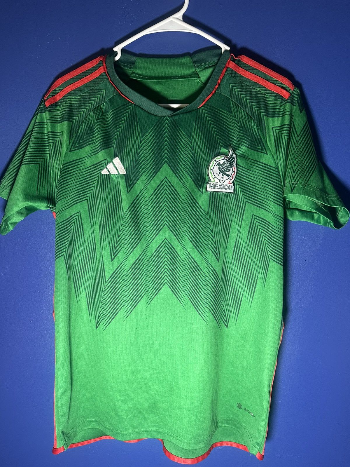 Adidas 2022 mexico home jersey Size US M / EU 48-50 / 2 - 1 Thumbnail