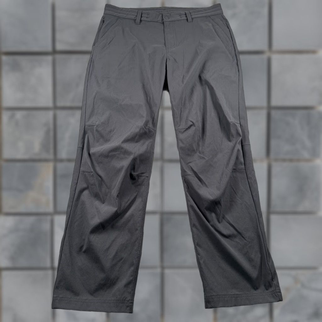 Arcteryx MACAI LT ORCA JACKET MENS