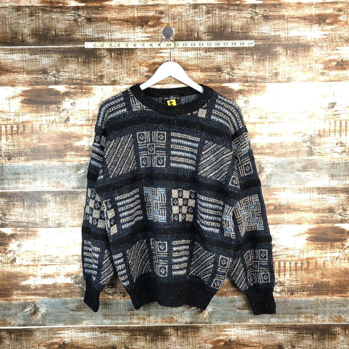 Vintage Italian vintage art Sweater Black Knitwear #A2185 Size US M / EU 48-50 / 2 - 1 Thumbnail