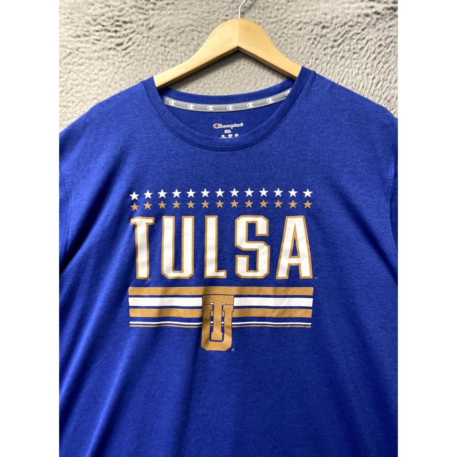 Champion Champion Tulsa Golden Hurricane T Shirt Men’s XXL Royal Short Sleeve Crew Neck Size US XXL / EU 58 / 5 - 2 Thumbnail