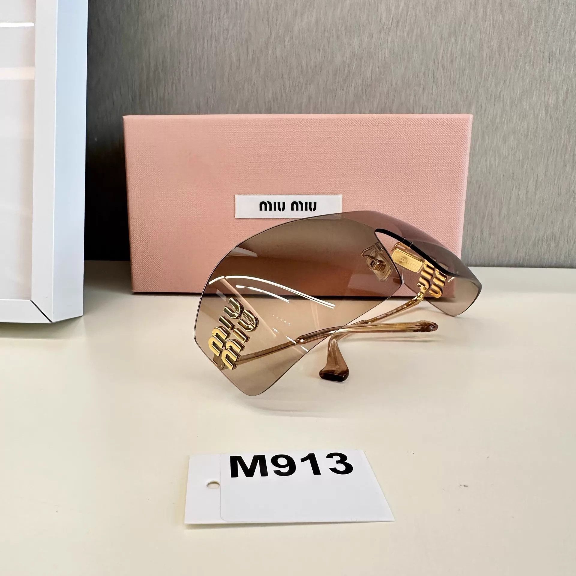 Miu Miu MIU MIU Frameless Shades, New, Case & Dust Bag, M913 Size ONE SIZE - 7 Thumbnail