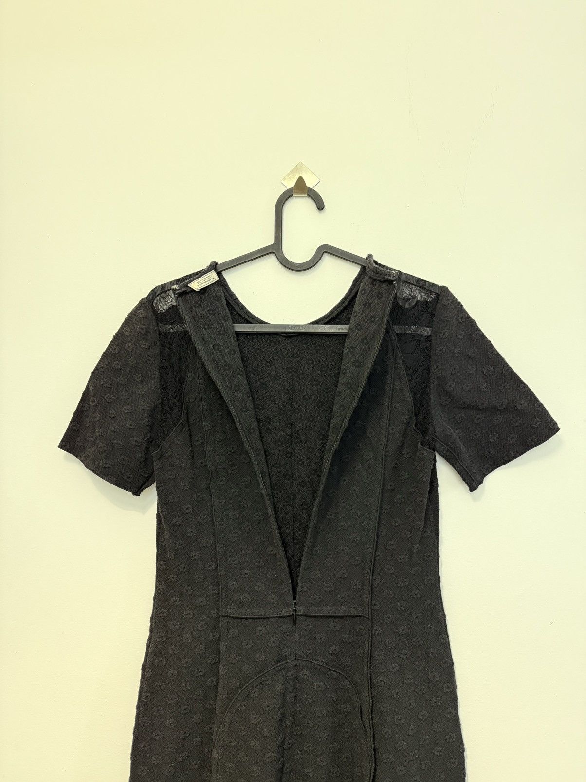 Nina Ricci Nina Ricci Black Dress – Fall 2011 Collection Size M / US 6-8 / IT 42-44 - 6 Thumbnail