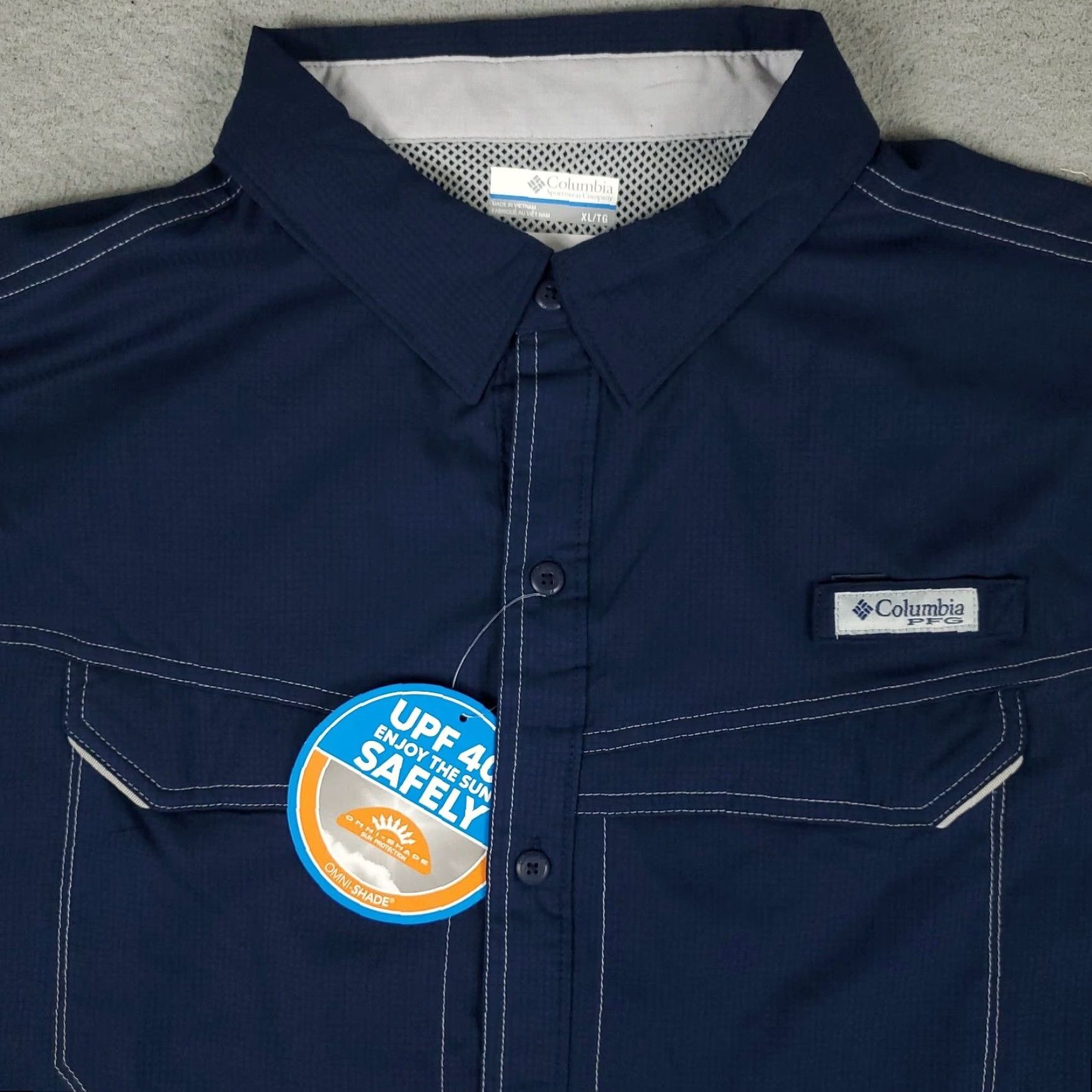 Vintage Columbia Shirt Mens XL Navy Blue PFG Button-Up Short Sleeve Collared Pocket All Seasons Lightweight Fishing Wear Men XL Navy Blue Columbia Shirt Size US XL / EU 56 / 4 - 2 Thumbnail