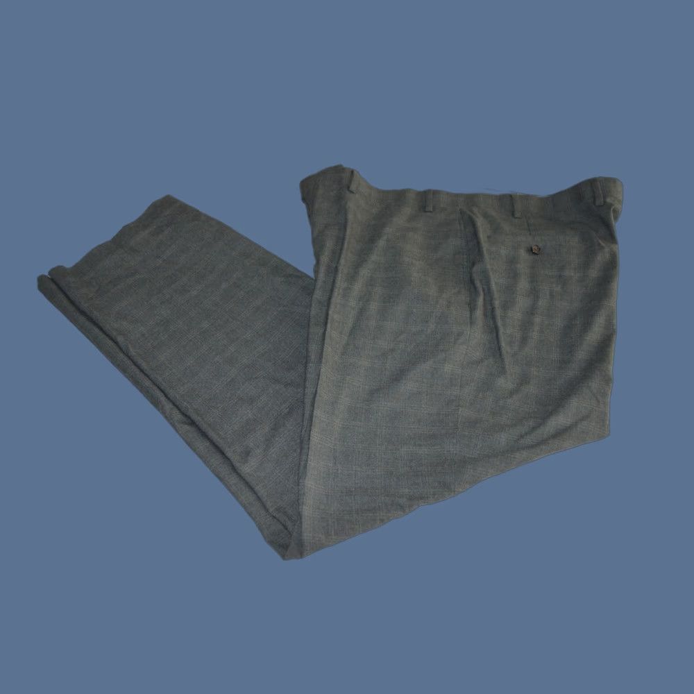 Ralph Lauren Ralph Lauren Mens Dress Pants Gray plaid 40/32 Flat Front Poly Blend Zip Closure Size US 40 / EU 56 - 1 Thumbnail
