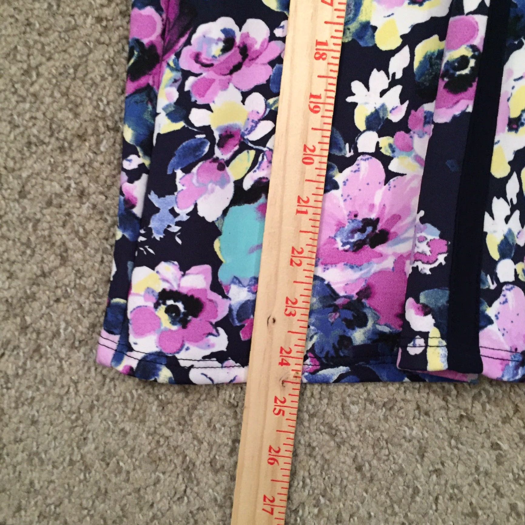 Vintage NY Collection Skirt Women S Knee Length Purple Floral Pull On A-Line Elastic Waist Unlined Polyester Spandex Casual Size 28" / US 6 / IT 42 - 5 Thumbnail