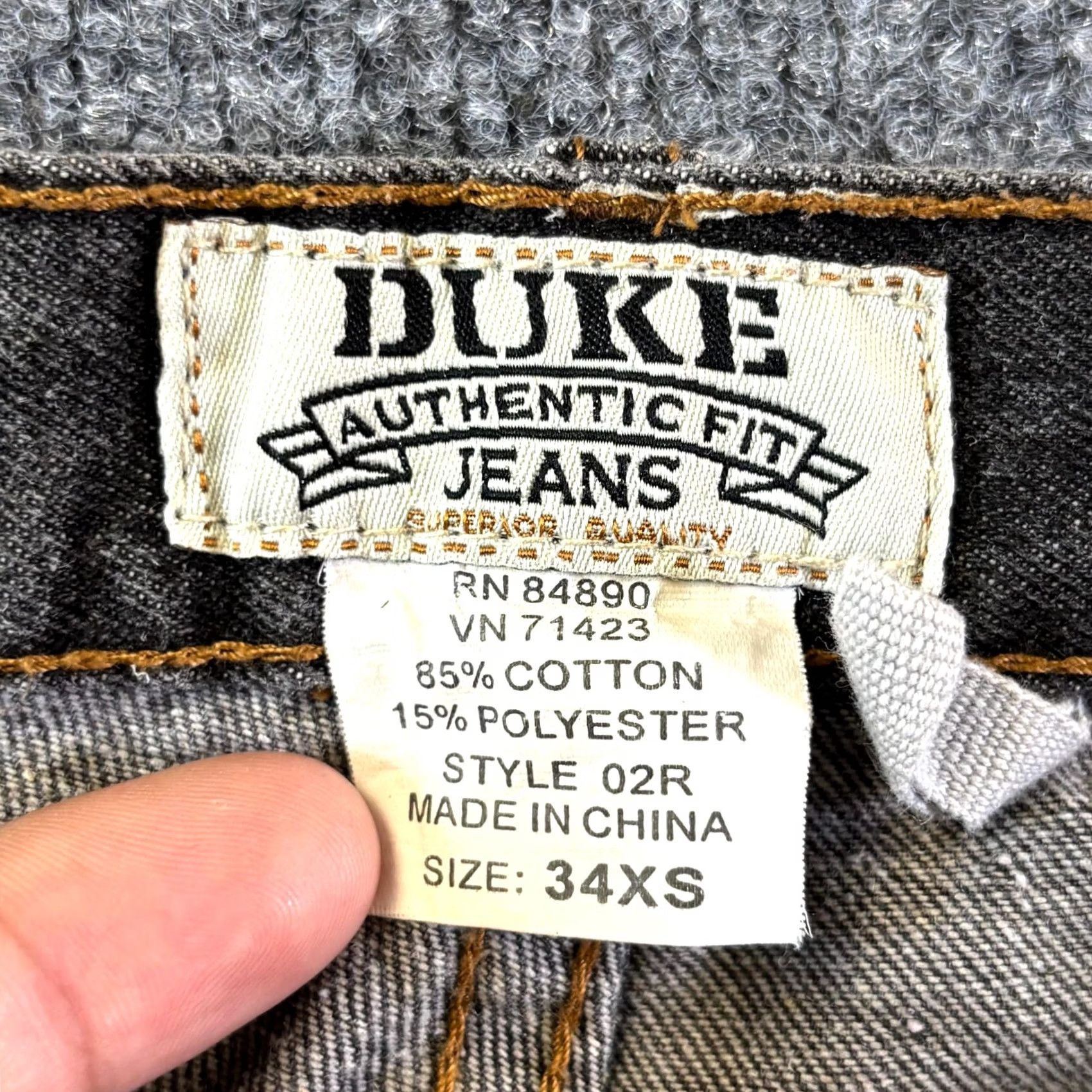 Vintage Duke Jeans Men 34xS Gray Denim Cotton Blend Straight Leg Skater 5-Pocket Button Closure Modern City Classic Everyday Men’s Size US 34 / EU 50 - 6 Thumbnail