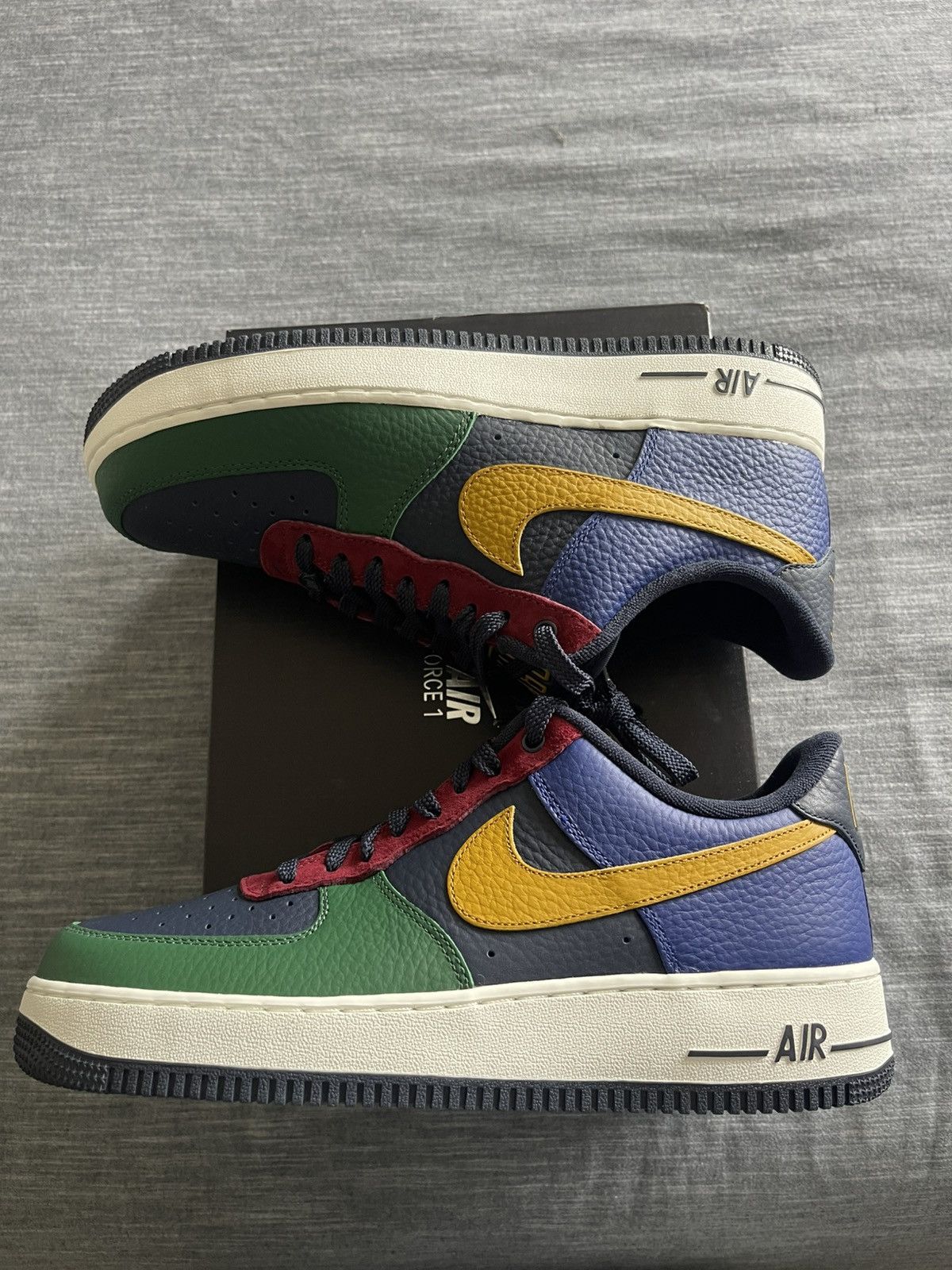 Nike AIR FORCE 1 COMMAND GORGE GREEN Size US 10 / EU 43 - 6 Thumbnail