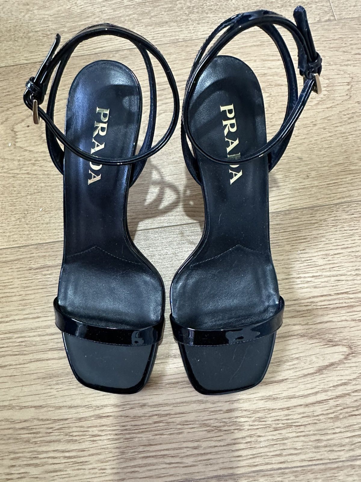 Prada Prada pantent leather 85mm sandal heels Size US 5.5 / IT 35.5 - 8 Thumbnail