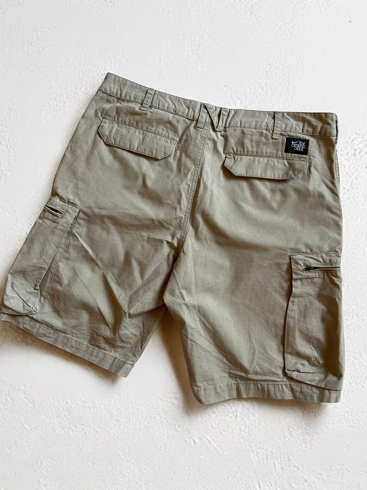 Nike × Vintage OFFER!🫵🏻 NIKE VINTAGE CARGO MILITARY SHORTS SWOOSH BEIGE Size US 34 / EU 50 - 3 Thumbnail