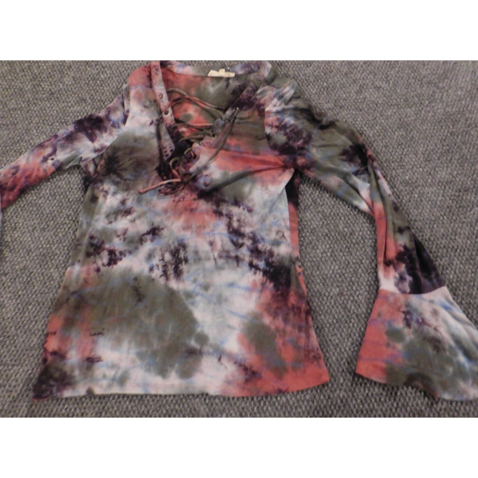 Vintage Entro Blouse Womens L Gray Floral Round Neck Pullover Stretch Bell Sleeve Casual Modern Basic Size L / US 10 / IT 46 - 4 Thumbnail