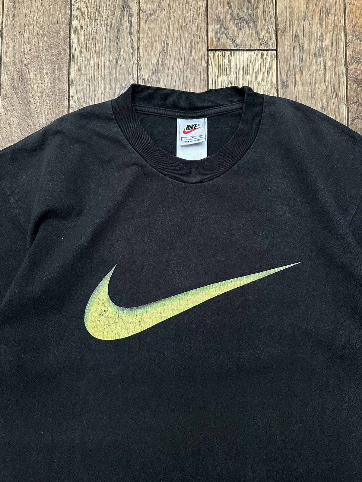Nike × Vintage Vintage Nike Neon Green Big Swoosh Crashed Faded Tee Y2K Size US L / EU 52-54 / 3 - 2 Thumbnail