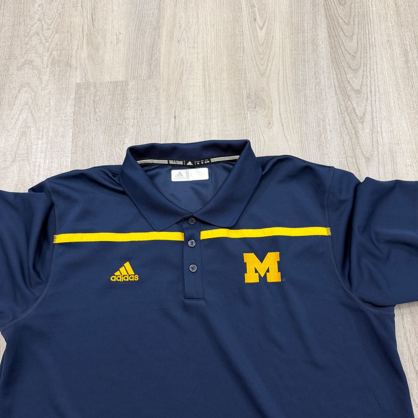 Adidas Adidas Michigan Wolverines Polo Shirt Men's XL Blue Size US XL / EU 56 / 4 - 2 Thumbnail