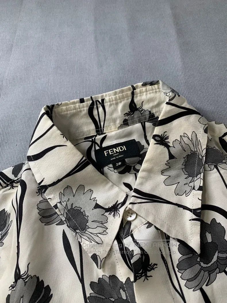 Fendi Fendi size 39 Runway silk shirt with floral print Size US L / EU 52-54 / 3 - 3 Thumbnail