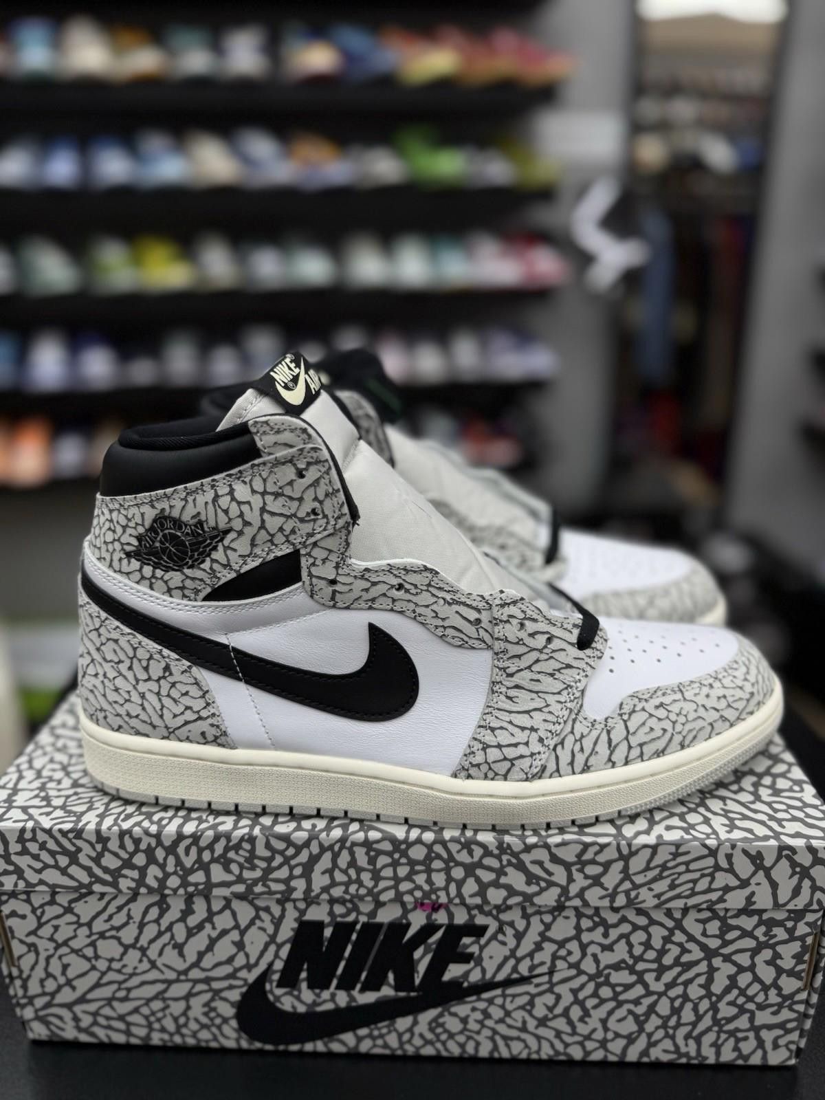 Jordan Brand Size 13 - Air Jordan 1 Retro OG High White Cement Black Size US 13 / EU 46 - 1 Thumbnail