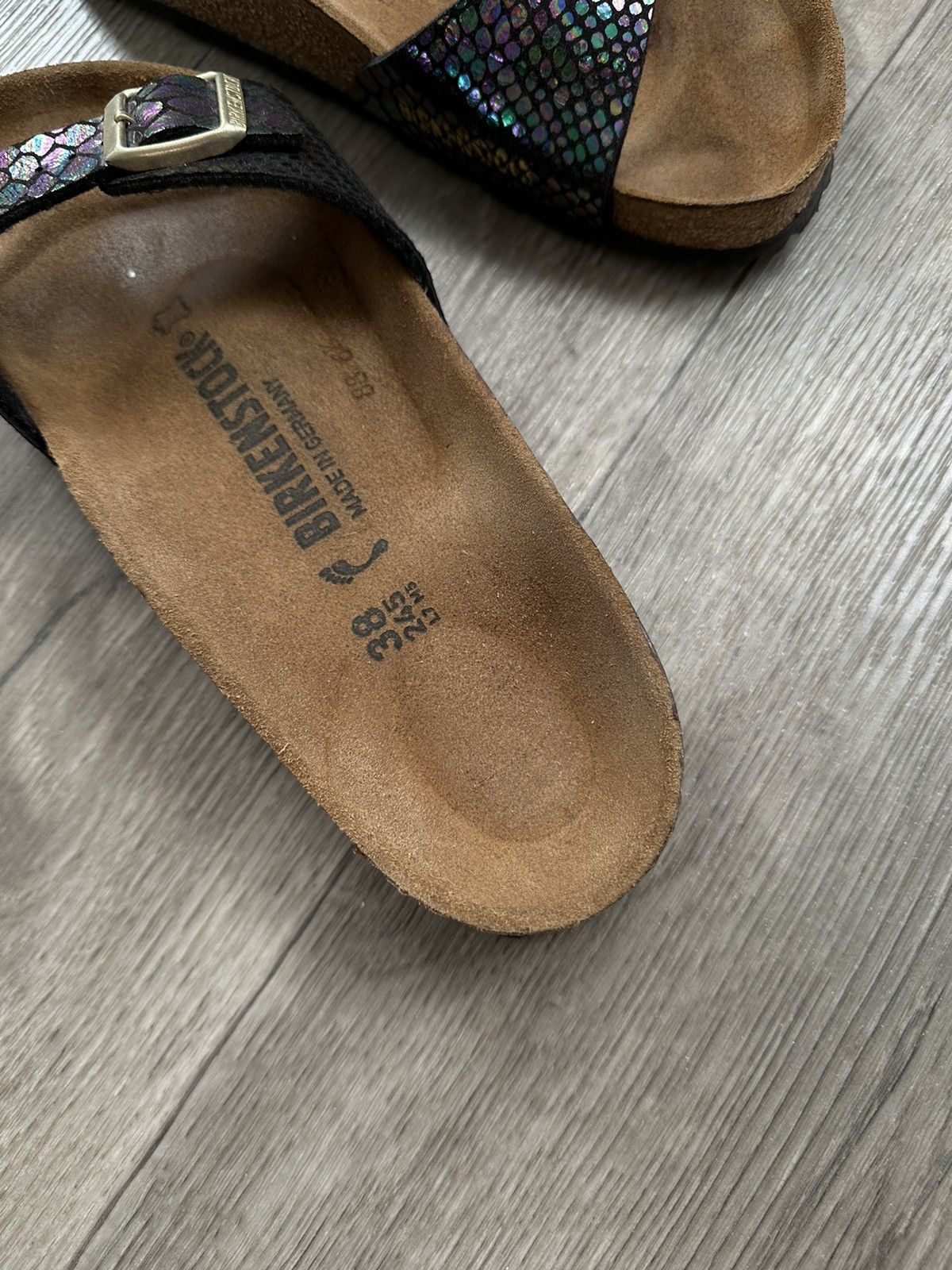 Birkenstock × Vintage 🫧Birkenstock Vintage Patent Leather Buckle Sandals Size US 8 / IT 38 - 7 Thumbnail