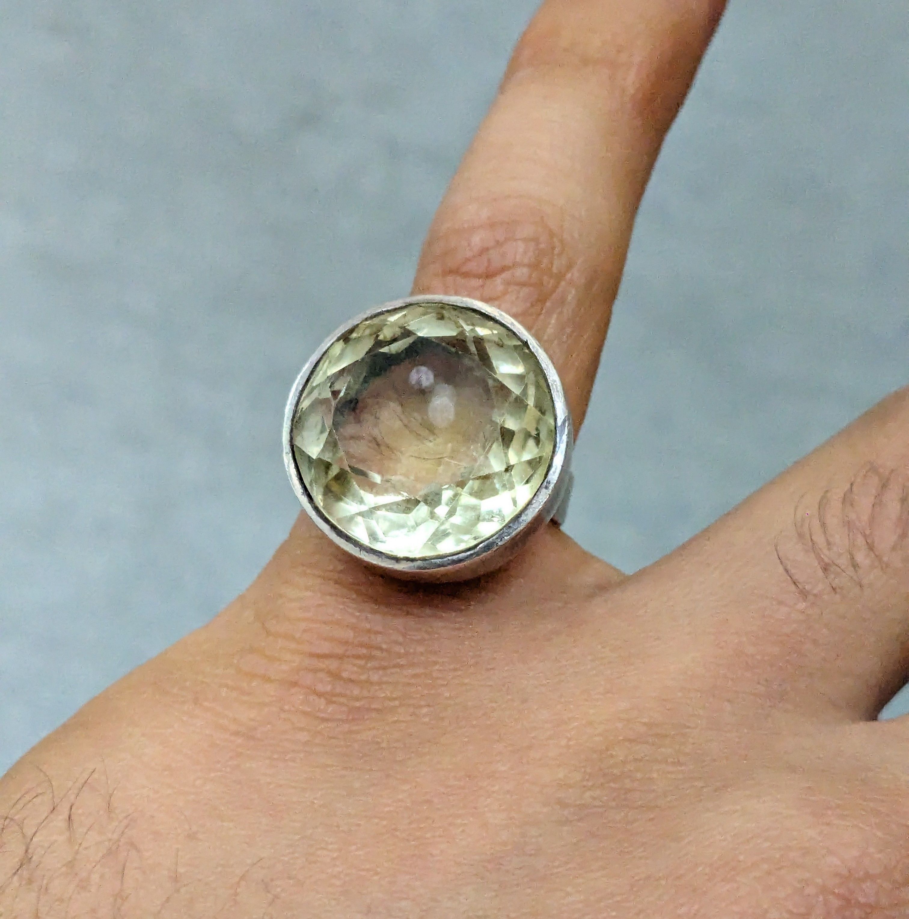 Jewelry × Vintage Sterling Silver Ring Size 7.5 Citrine Round Modern Cocktail Size ONE SIZE - 11 Thumbnail