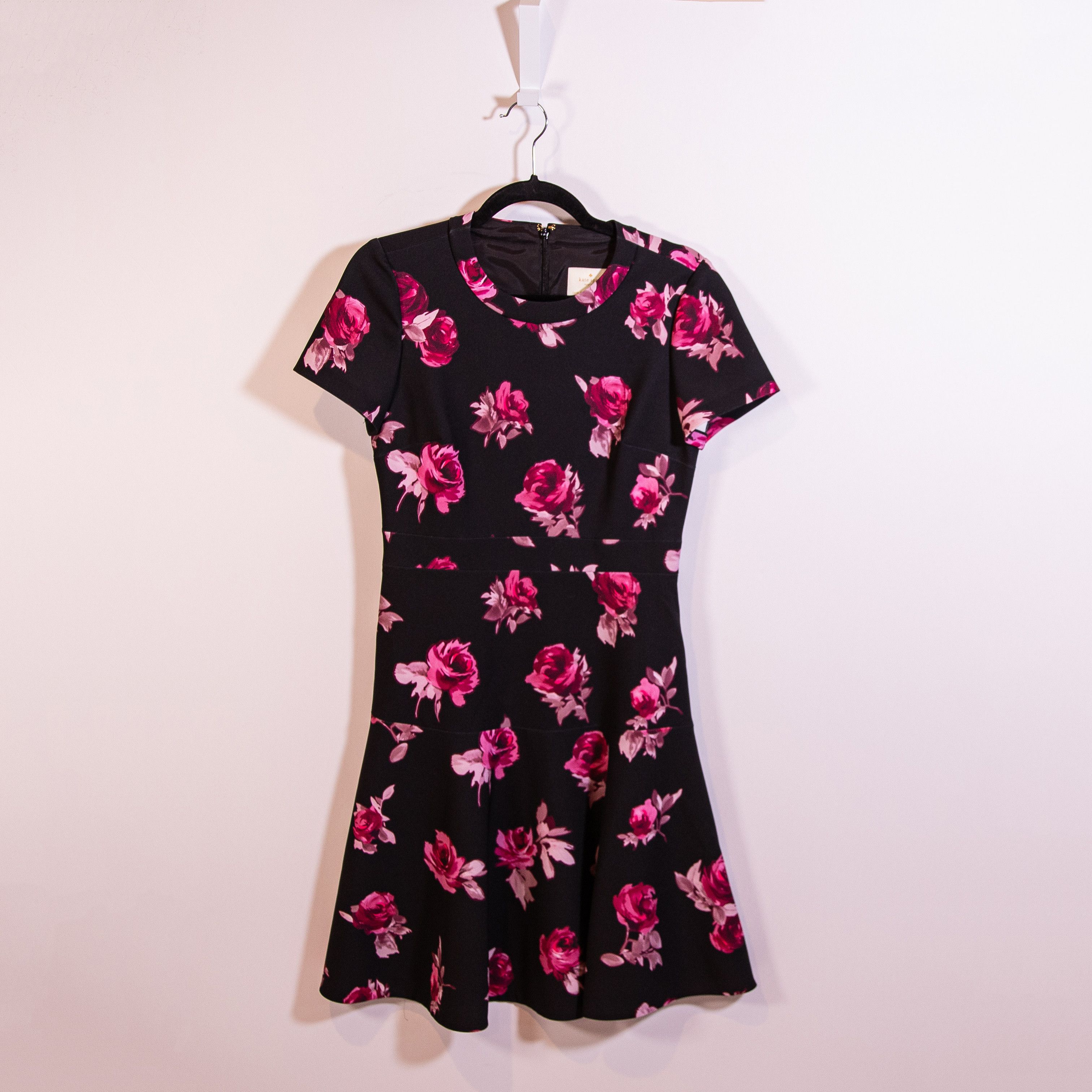 Kate Spade NEW Kate Spade Encore Rose Floral Flower Size M / US 6-8 / IT 42-44 - 1 Thumbnail