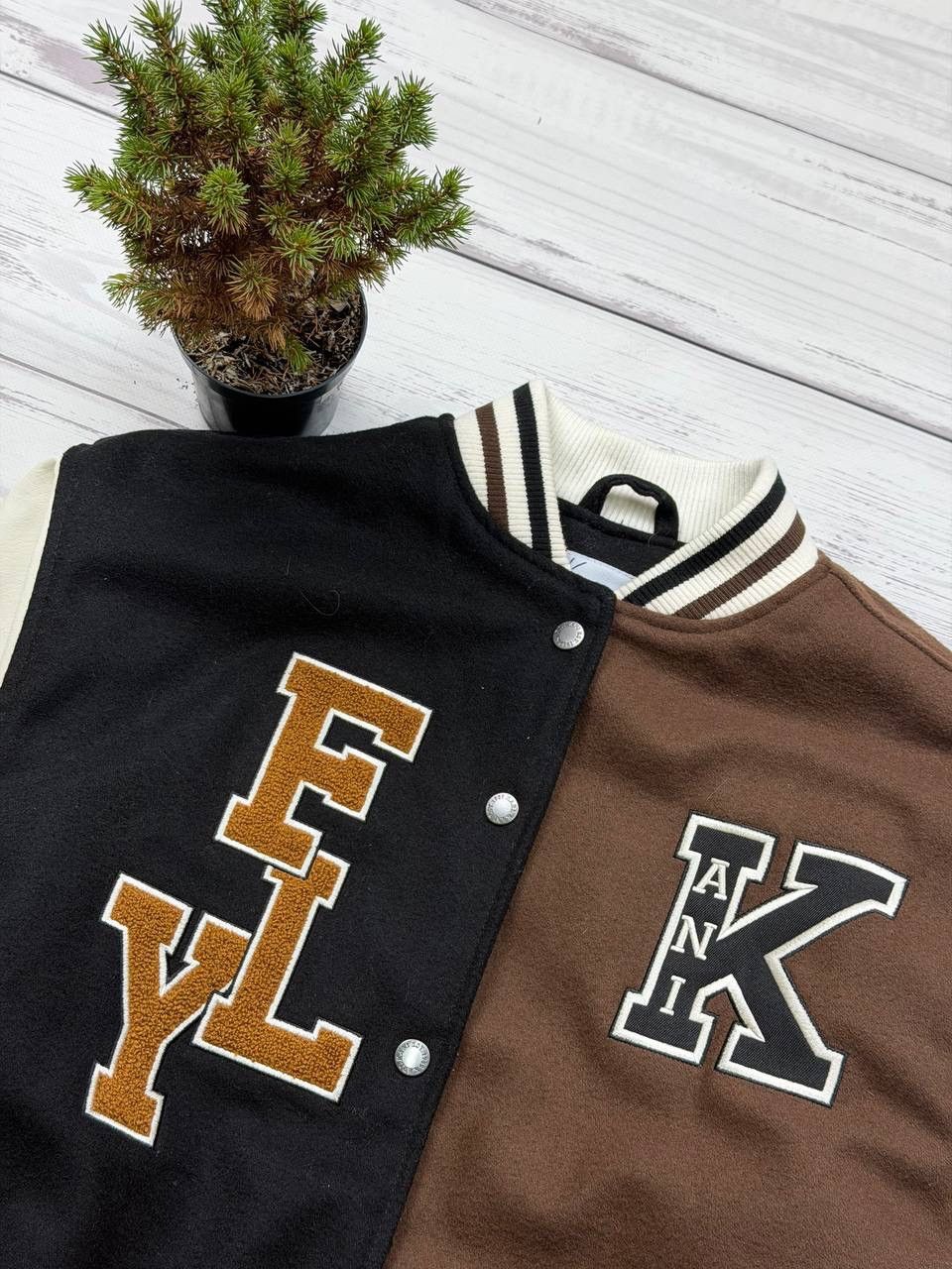 Karl Kani Karl Kani Varsity Jacket 🏙️🤎🖤 Size US S / EU 44-46 / 1 - 2 Thumbnail