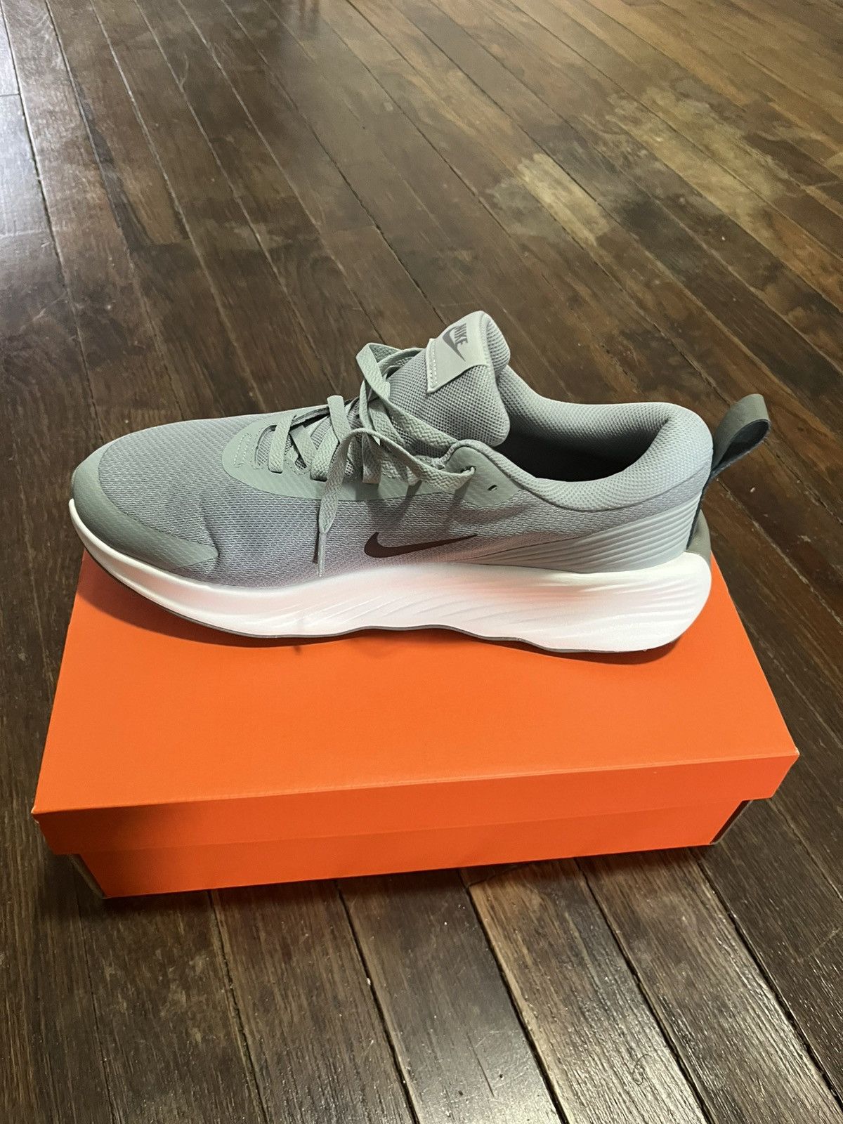 Nike Nike Revolution 6 Running Shoes Gray/Black Brand New Size US 10.5 / EU 43-44 - 5 Thumbnail