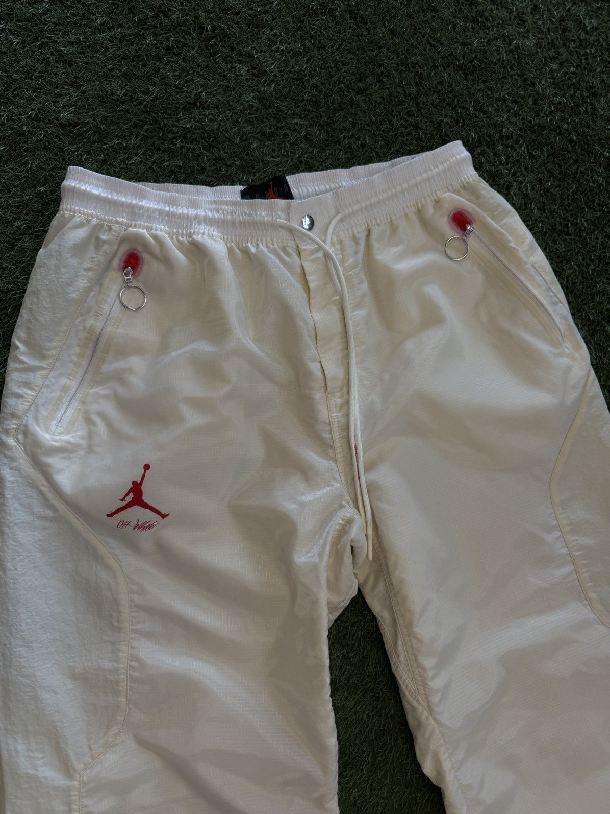 Jordan Brand × Off-White Off White Jordan Cream Sail Sweatpants Size Large Size US 33 - 5 Thumbnail