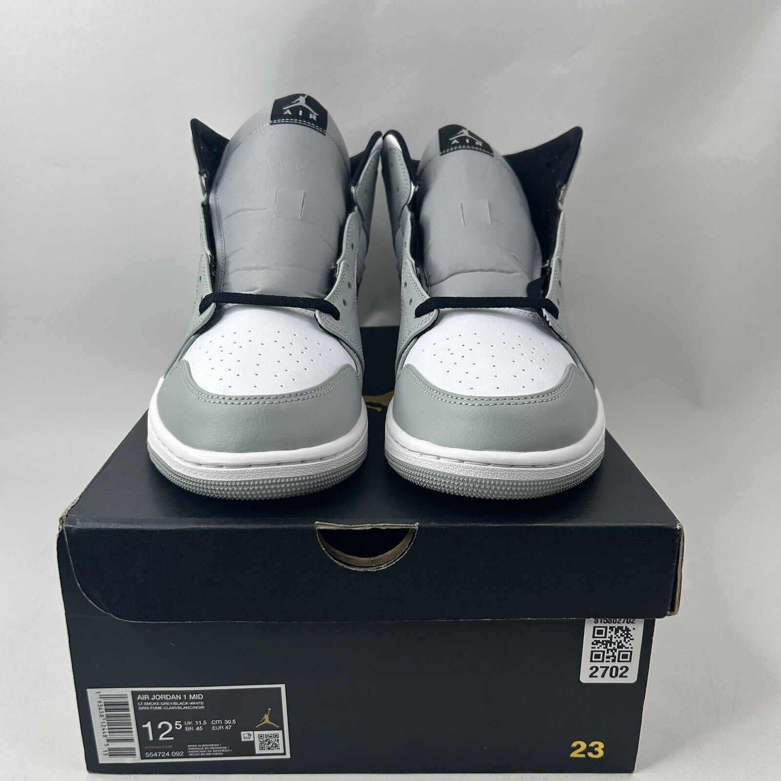 Nike Nike Shoes Air Jordan 1 Mid Retro “Light Smoke Grey” 2024 Size US 12.5 / EU 45-46 - 2 Thumbnail