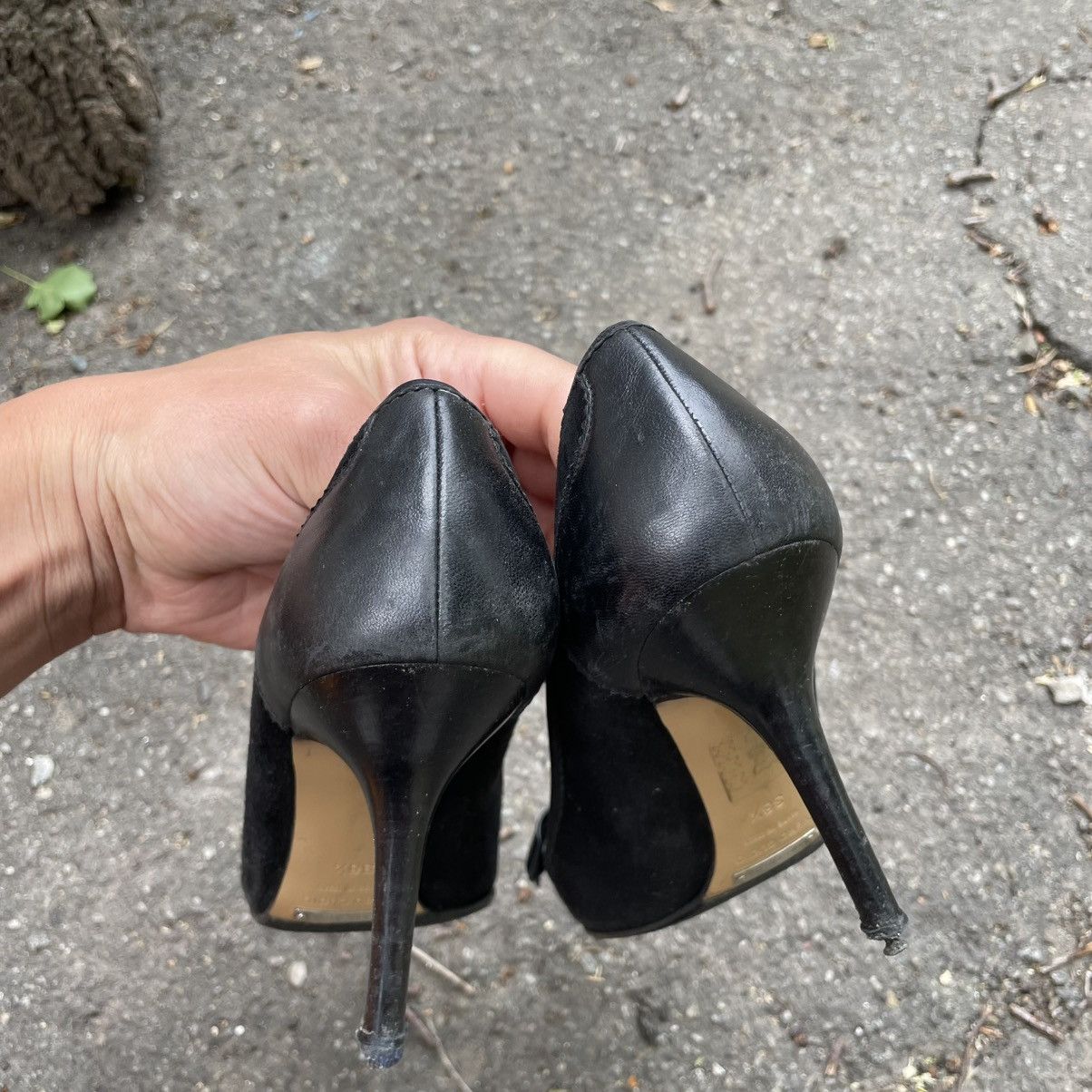 Dolce & Gabbana 39.5 Dolce Gabbana Black Leather Sling Heels Pumps slip shoe Size US 8.5 / IT 38.5 - 11 Thumbnail