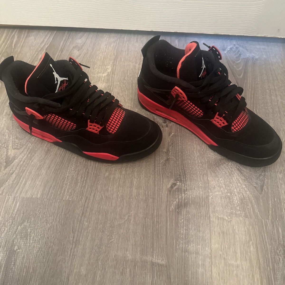 Jordan Brand Jordan 4 red thunder size 11 Size US 11 / EU 44 - 1 Thumbnail