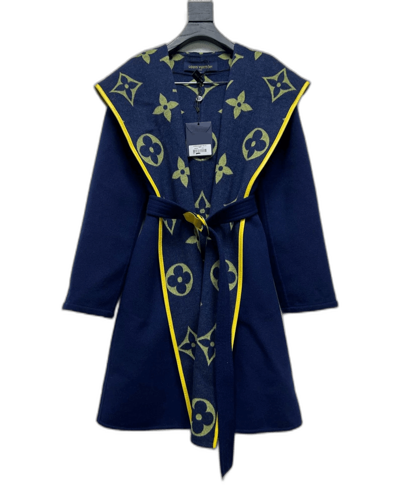 Louis Vuitton Louis Vuitton Printed Bathrobe Coat for Women Size S / US 4 / IT 40 - 1 Thumbnail