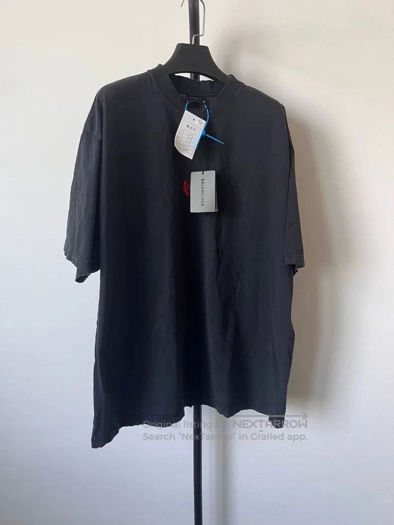 Balenciaga Balenciaga Faded Short Sleeve T. Size US L / EU 52-54 / 3 - 1 Thumbnail