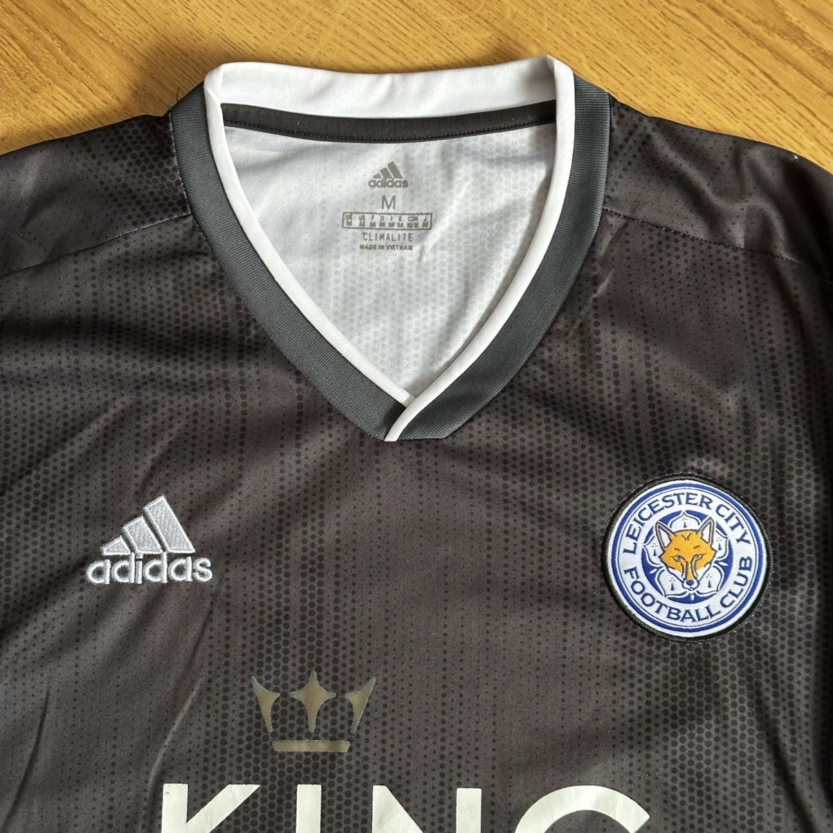 Adidas 2019 Leicester adidas Away Shirt Size US M / EU 48-50 / 2 - 4 Thumbnail
