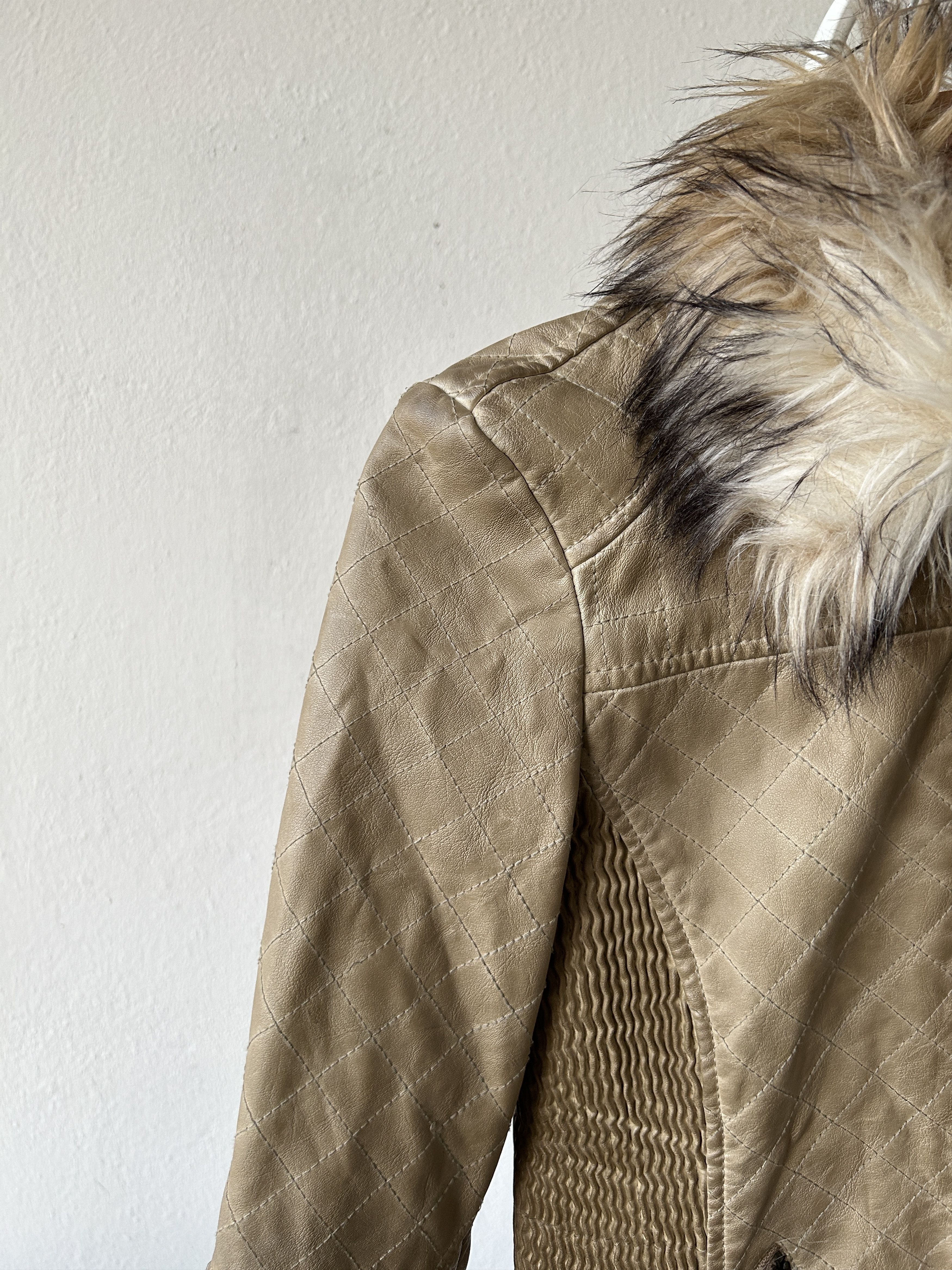 Guess Guess faux leather and faux fur biker jacket Size XS / US 0-2 / IT 36-38 - 5 Thumbnail