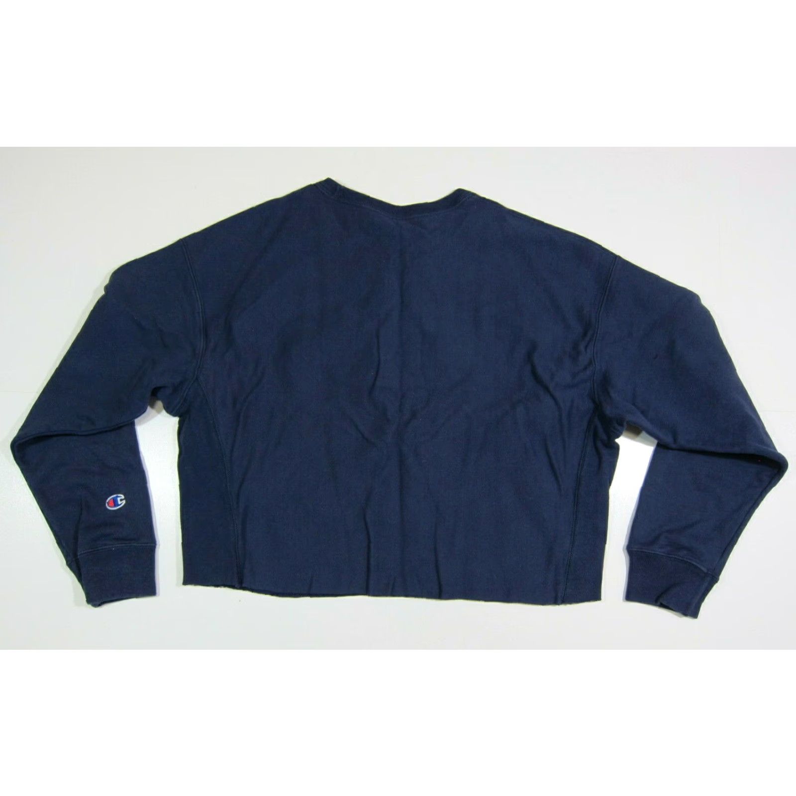 Champion Vintage Champion Reverse Weave Embroidered Blue Crew Neck Cropped Sweatshirt XL Women’s Sweatshirt Size XL / US 12-14 / IT 48-50 - 2 Thumbnail