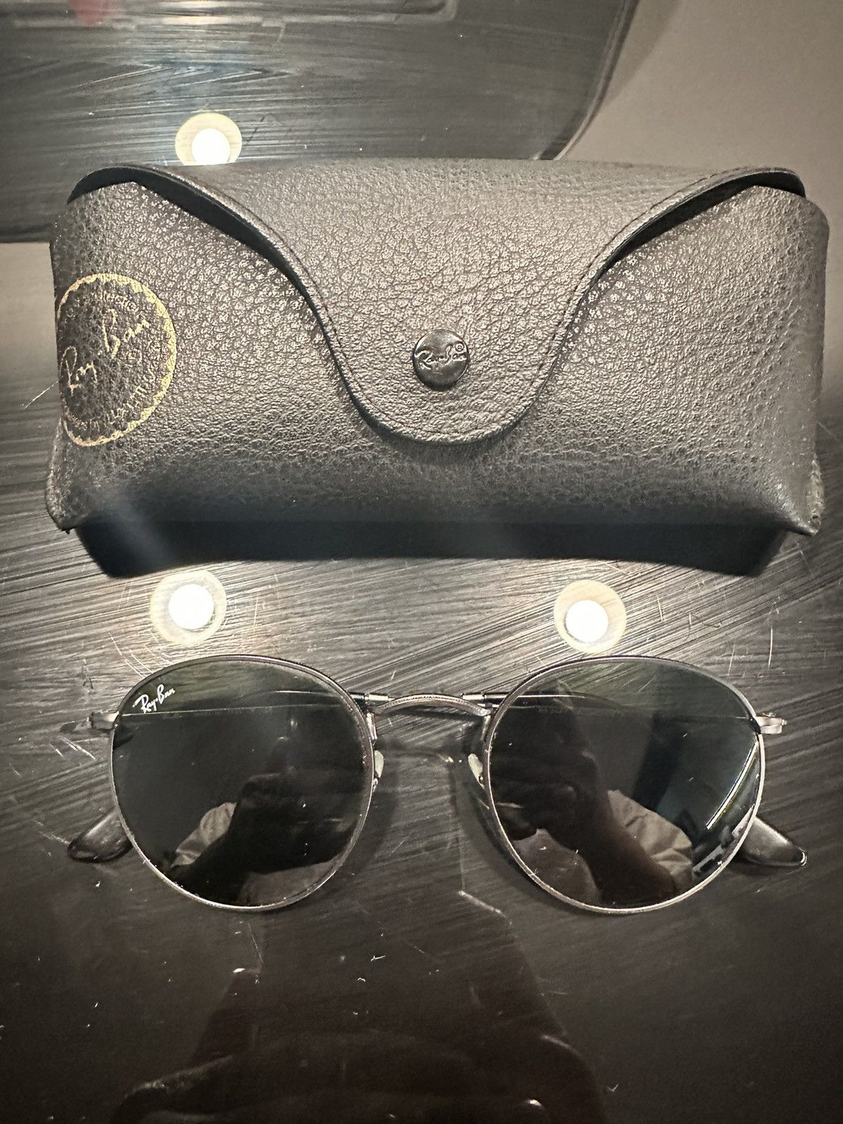 image of Rayban Ray-Ban Round Metal Glasses in Black, Men's