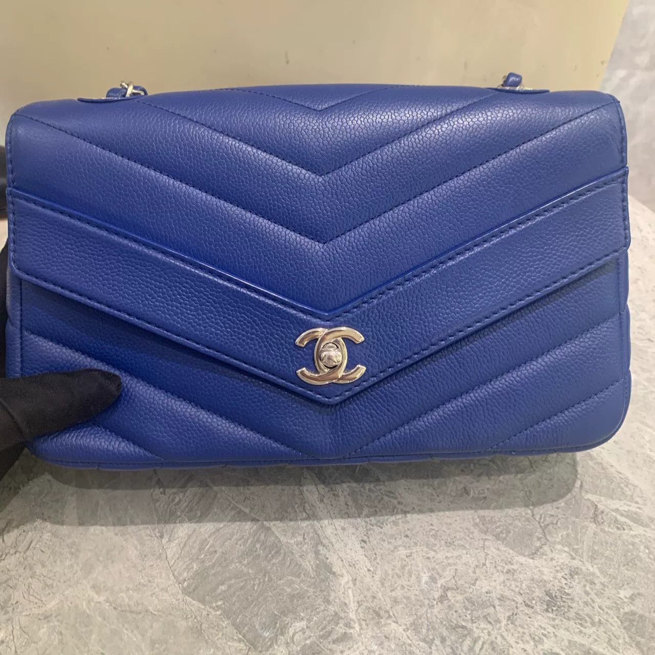 Chanel Pre-loved Bag Very good condition Size ONE SIZE - 1 Thumbnail