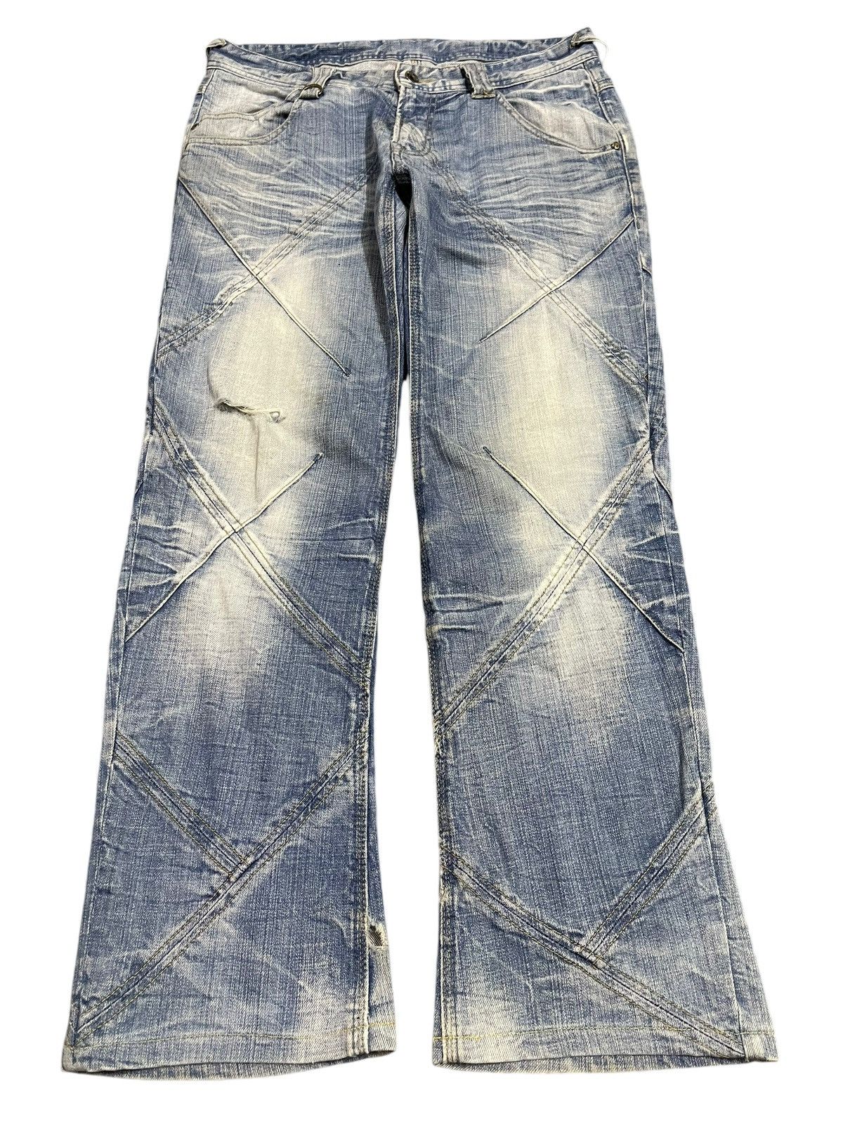 Who Decides War Vintage Japanese Brand Embroidered Patch Style Jeans Size US 32 / EU 48 - 1 Thumbnail