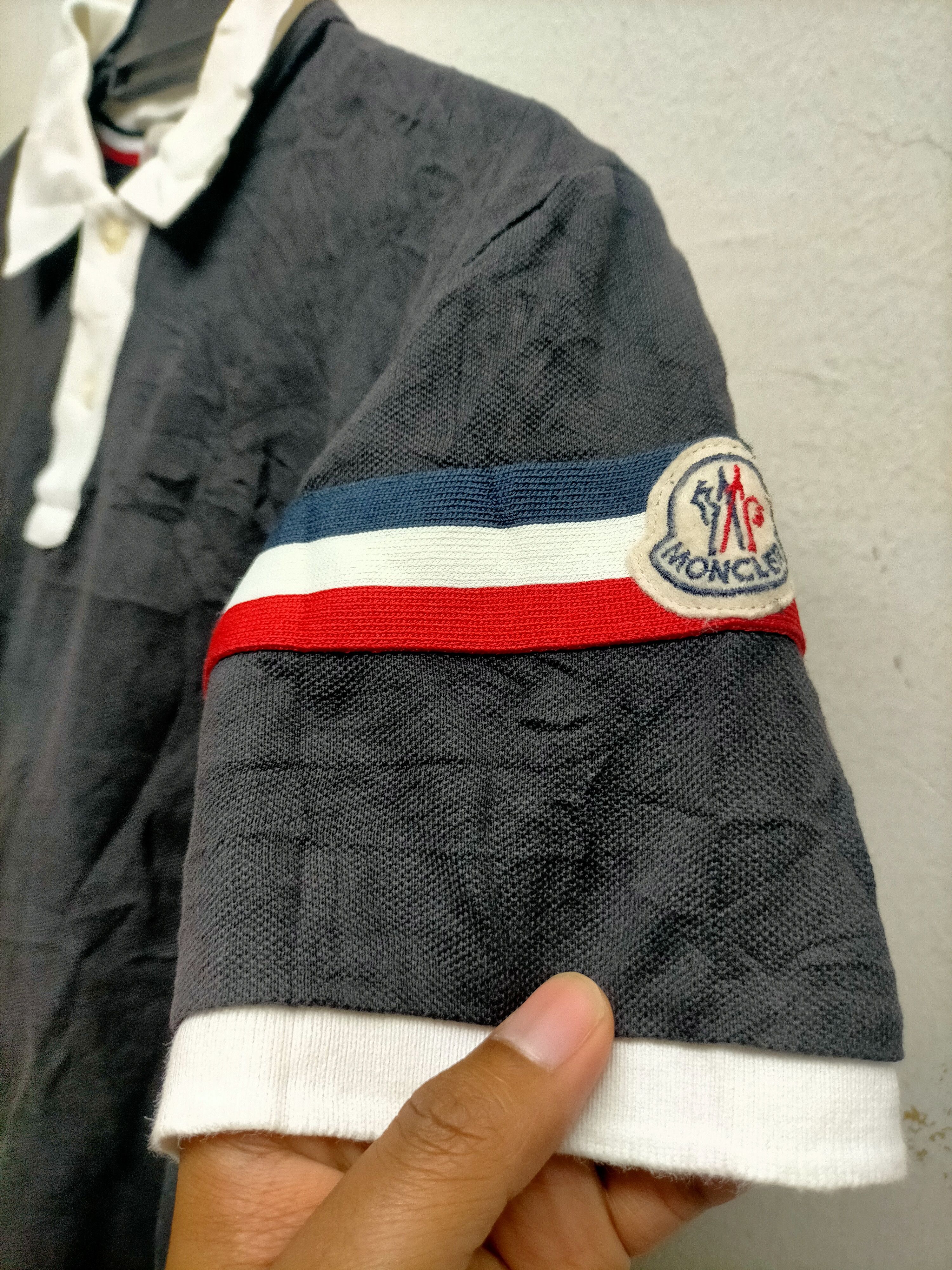 Moncler Moncler Polo Tshirt Size US M / EU 48-50 / 2 - 5 Thumbnail