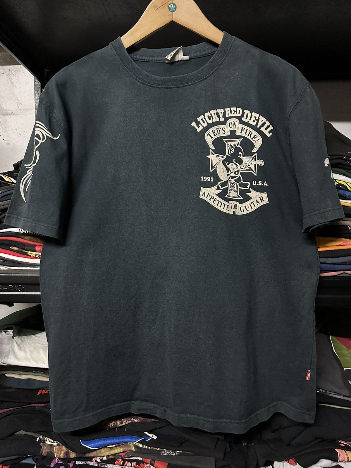 Tedman × Vintage Ted Company Appetite For Guitar Sun Faded Tee Size US L / EU 52-54 / 3 - 5 Thumbnail