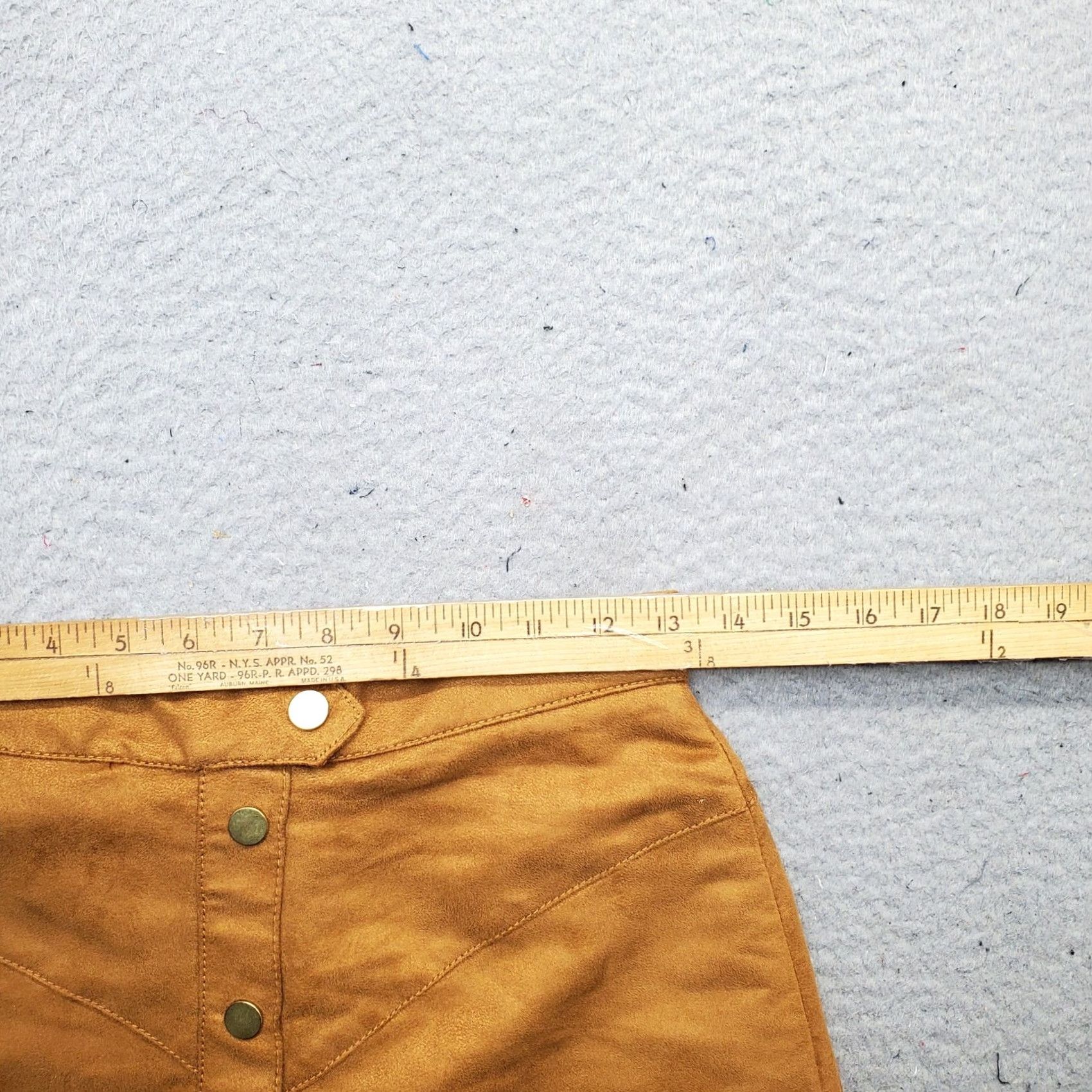 H&M H&M Womens Size 6 Brown Faux Suede A-Line Mini Skirt Snap Front Lace? Size 28" / US 6 / IT 42 - 4 Thumbnail